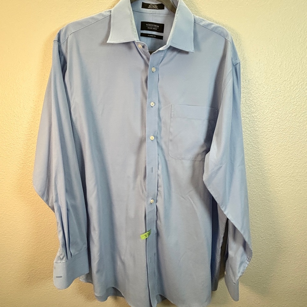 Nordstrom Men's Sky Blue Casual Button Down Shirt